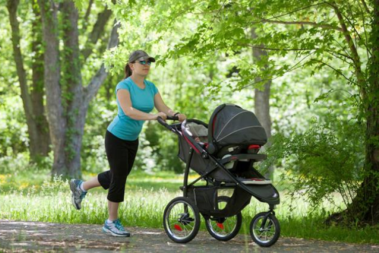 Szülés utáni edzés kismamáknak