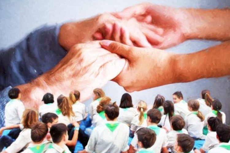 Cserkészek segítenek bevásárolni pismányi időseknek