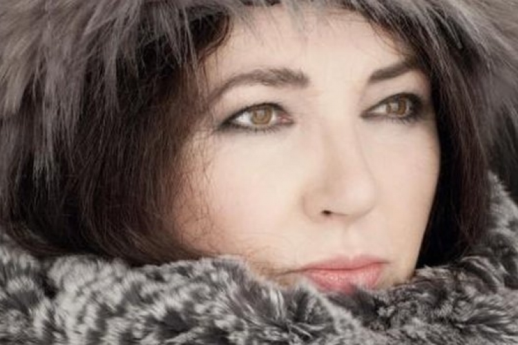 Negyedóra alatt elkeltek a jegyek a 35 év után újra fellépő Kate Bush koncertjeire