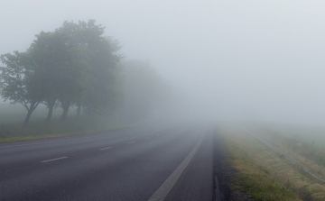 Sűrű ködre figyelmeztetnek