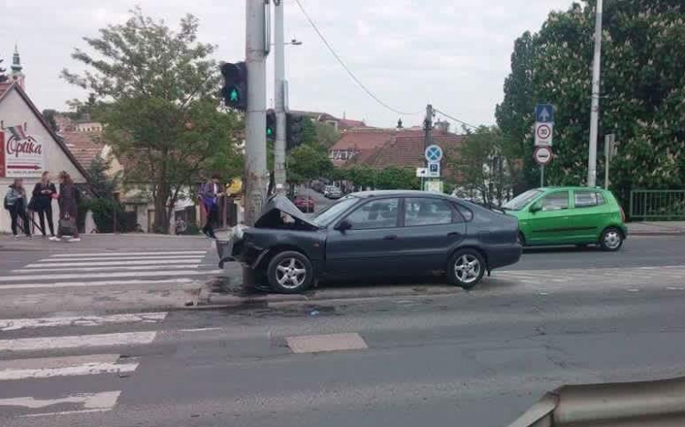 A balesetet okozó BMW-st keresi az egész ország