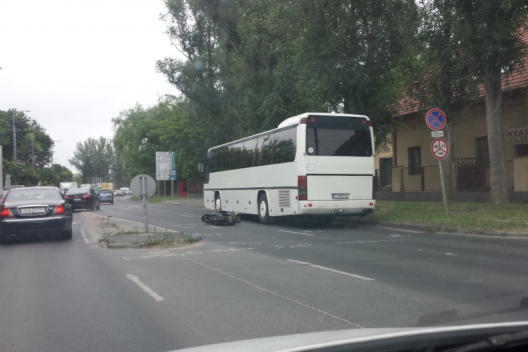 Motorbaleset Szentendrén - forgalomlezárás és dugók