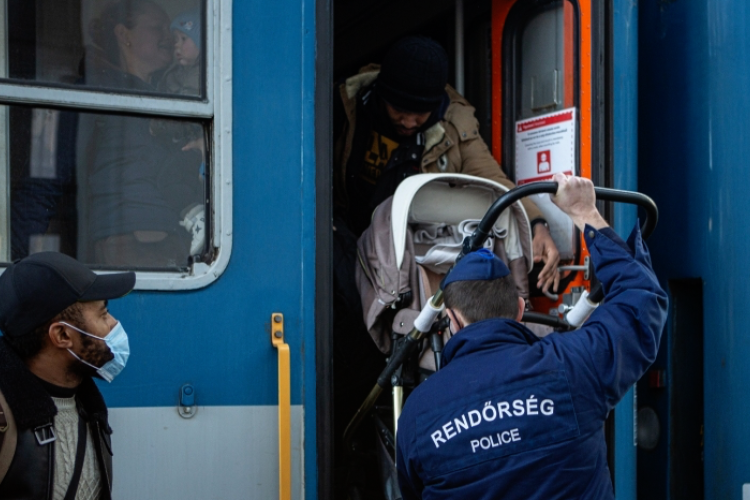 BUDAPESTEN KAPTAK SEGÍTSÉGET – NAPI ADATOK