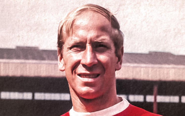 Elhunyt Sir Bobby Charlton