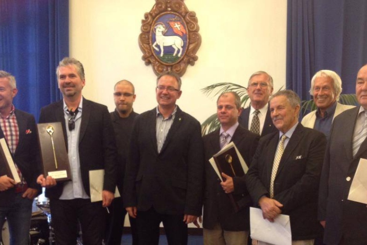 Aranyfakanalas szentendrei éttermek