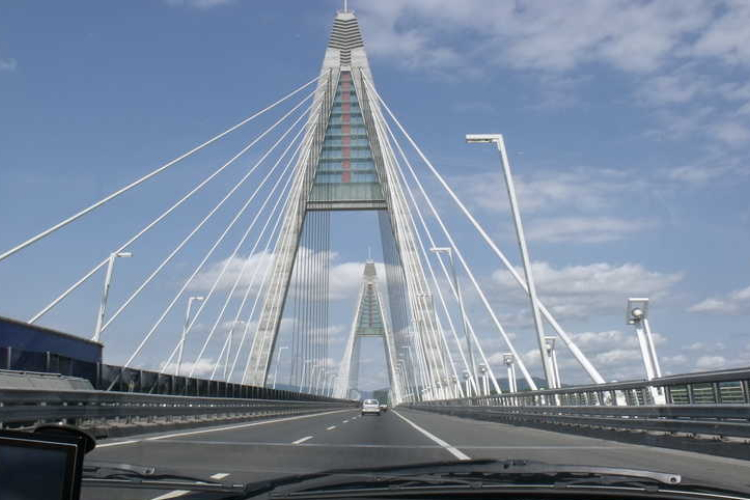 Baleset a megyeri hídon