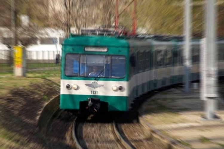 Újraindult a HÉV a Szentlélek tér és a Margit híd között